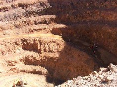 El Guanaco high sulfidation Au-Cu-Ag epithermal mine, Chile (May 2005)